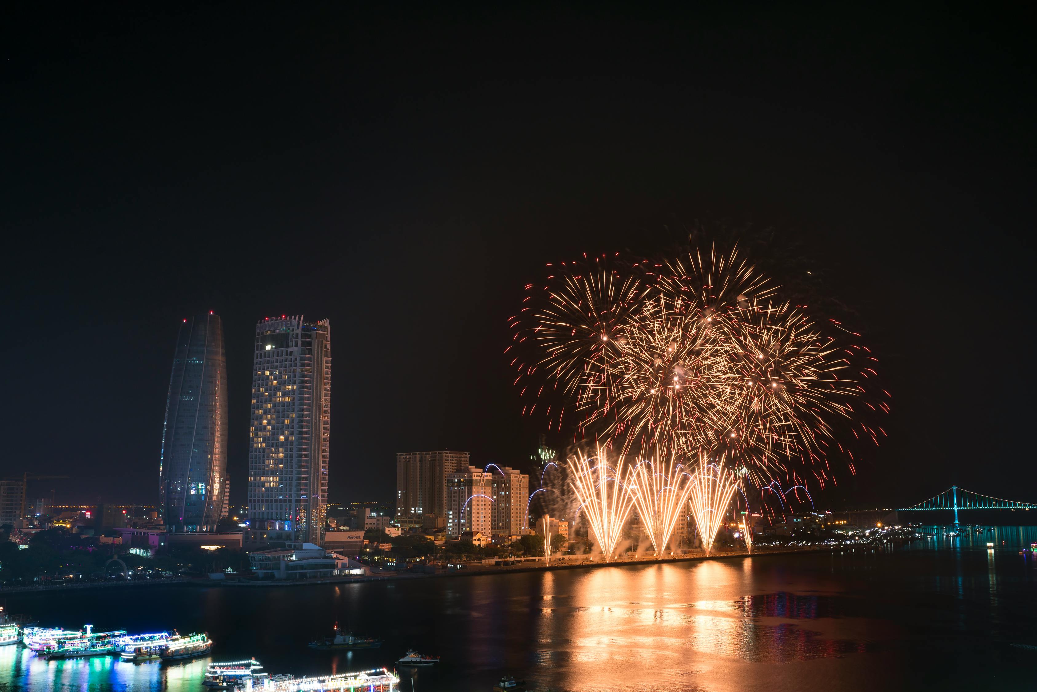 三亚春节期间22万一晚酒店被订光,持久设计方案策略_瓦解版57.17